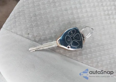 2009 Toyota Camry Le z USA, uszkodzony, nr VIN 4T1BE46K29U346028